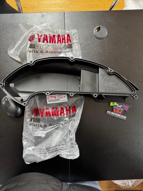 Yamaha Genuine NMax/Tricity2015/2020 Cap Filter Housing B6H-E4412-10 - Image 2