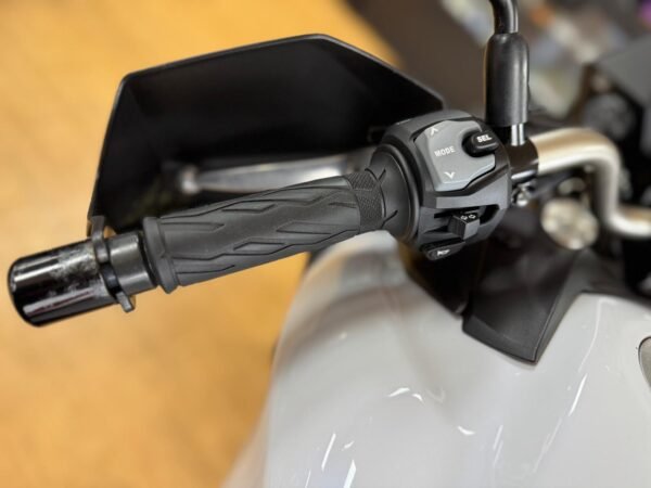 Suzuki V-Strom 650 SOLD - Image 17