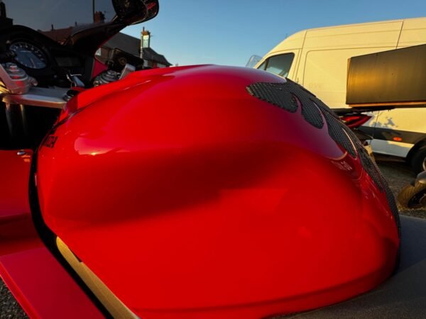 Honda VFR800 - Image 19