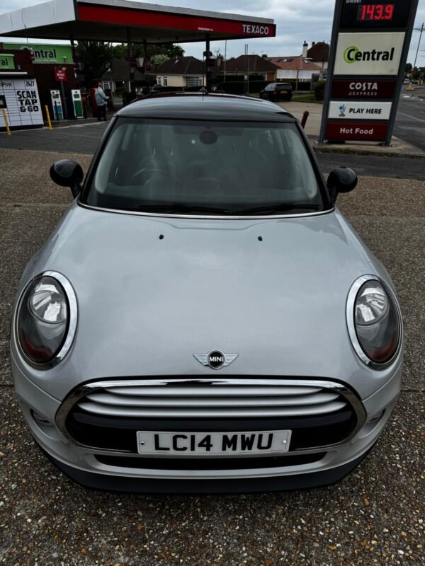 MINI COOPER HATCH 2014 1.5 PETROL - Image 60