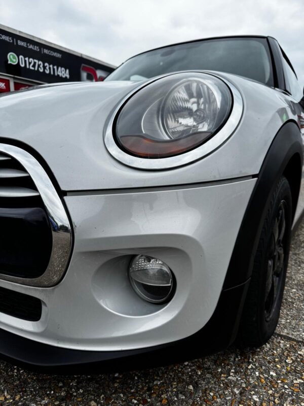 MINI COOPER HATCH 2014 1.5 PETROL - Image 58