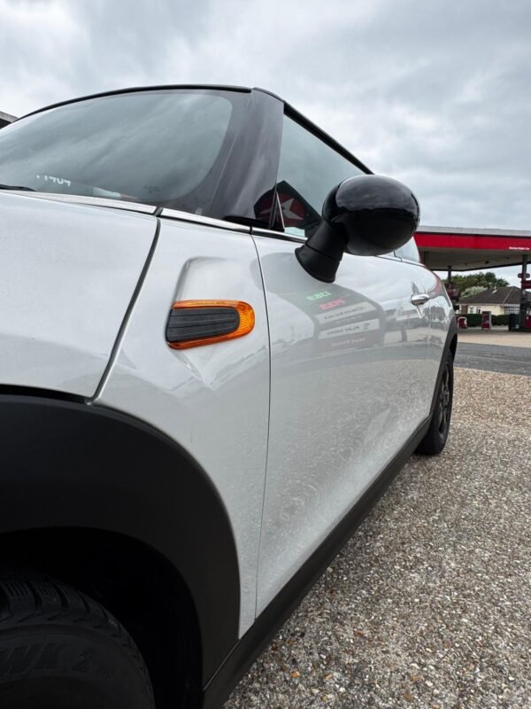 MINI COOPER HATCH 2014 1.5 PETROL - Image 53