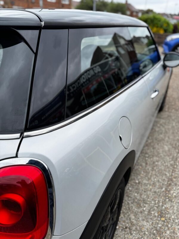 MINI COOPER HATCH 2014 1.5 PETROL - Image 38