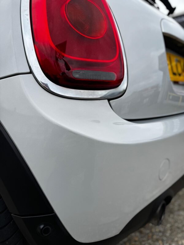 MINI COOPER HATCH 2014 1.5 PETROL - Image 44