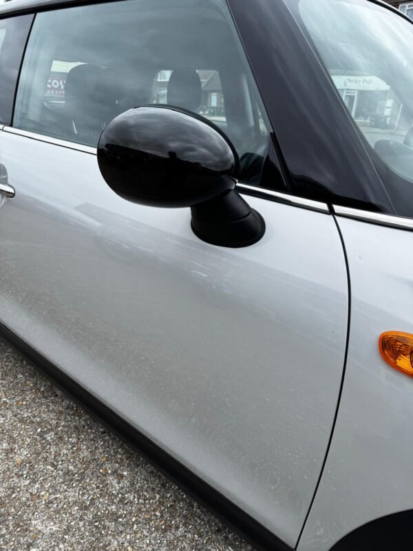 MINI COOPER HATCH 2014 1.5 PETROL - Image 34