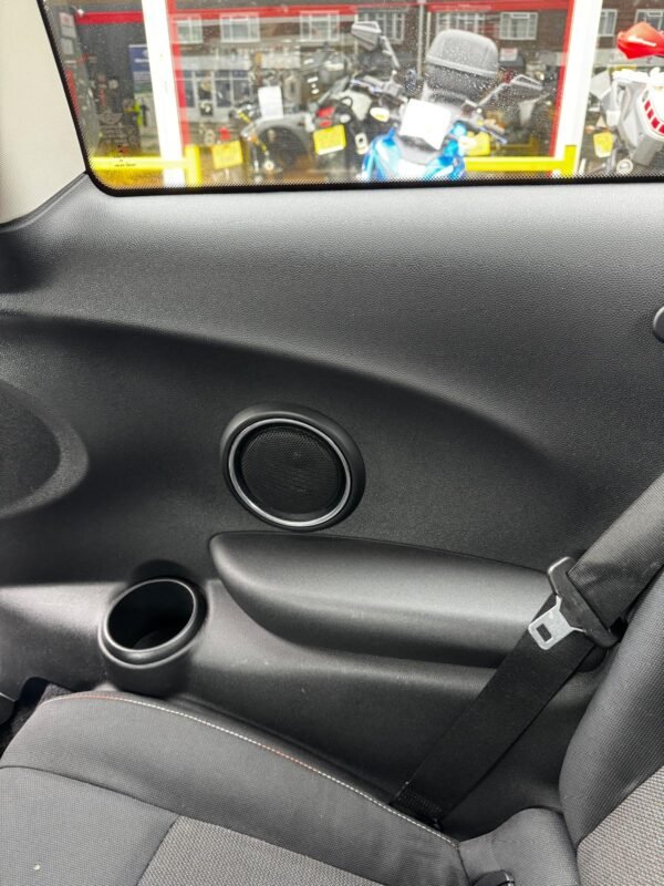 MINI COOPER HATCH 2014 1.5 PETROL - Image 6