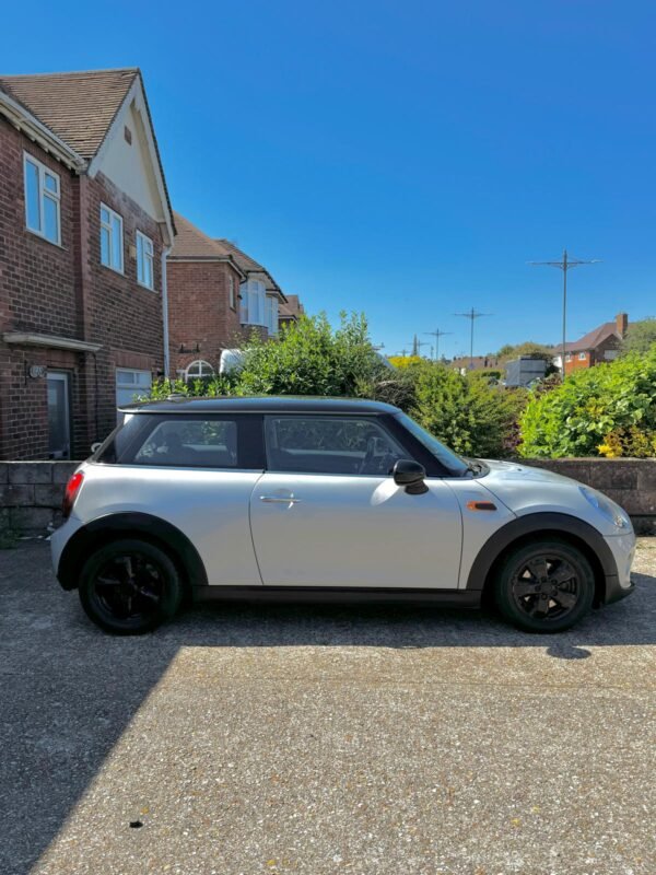 MINI COOPER HATCH 2014 1.5 PETROL