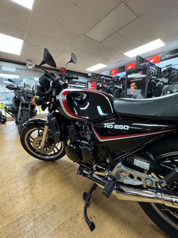 Yamaha RD 250 1987 SOLD - Image 4