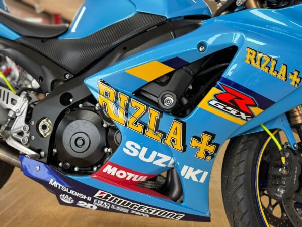 Suzuki GSX-R 1000cc K7 SOLD - Image 5