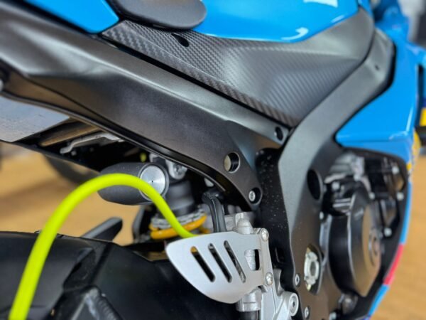 Suzuki GSX-R 1000cc K7 SOLD - Image 7