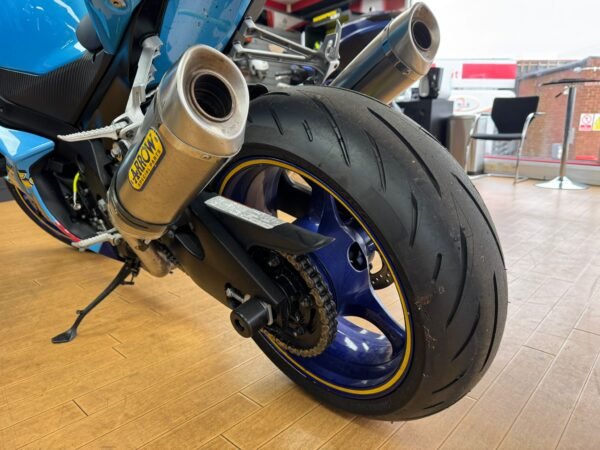 Suzuki GSX-R 1000cc K7 SOLD - Image 11