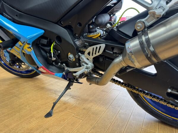 Suzuki GSX-R 1000cc K7 SOLD - Image 12