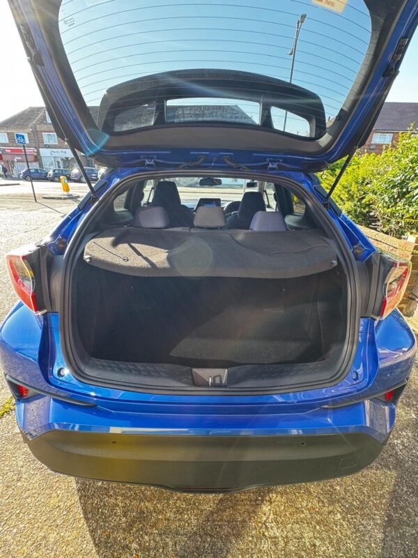 Toyota C-HR 1.8 VVT-h Dynamic CVT Euro 6 (s/s) 5dr - Image 3