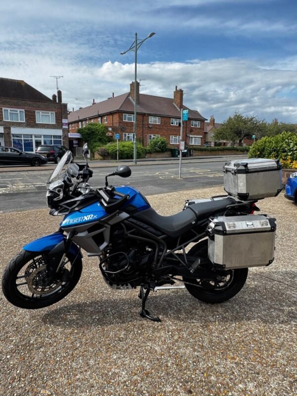 Triumph Tiger 800 XRx - Image 8